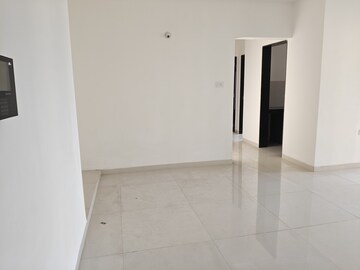 Room in 3 BHK Apartment at Acme Ozone, Manpada – for Rent