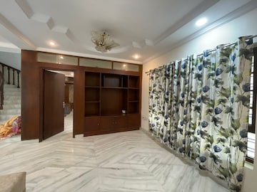 Living Room in 5 BHK Independent House at Sector 28 – for Sale