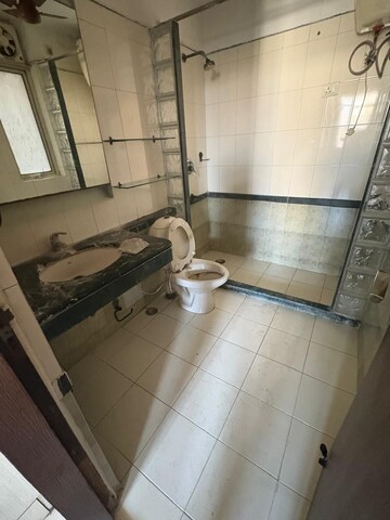 Bathroom in 3 BHK Apartment at Eldeco Utopia, Sector 93a – for Rent