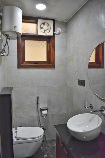 Bathroom in 1 BHK Apartment at Om Pallacia, C-Scheme – for Rent