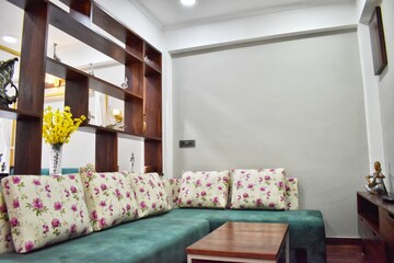 Bedroom in 1 BHK Apartment at Om Pallacia, C-Scheme – for Rent