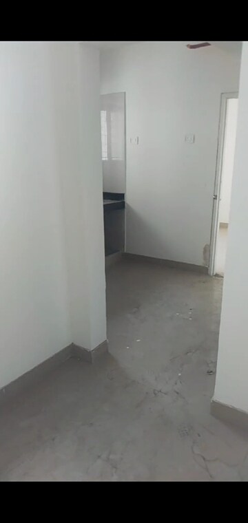 Bathroom in 1 BHK Apartment at Goregaon West – for Rent