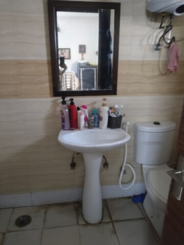 Master Bedroom in 1 RK Apartment at Supertech Ecociti, Sector 137 – for Rent