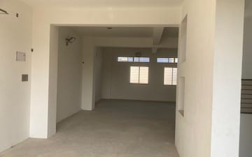 Warehouse For Rent in Sector 104