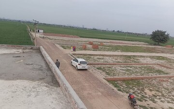 Plot For Sale in Sikandrabad