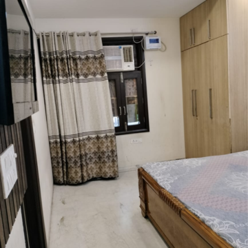 Balcony in 3 BHK Builder Floor at Sector 46 – for Rent