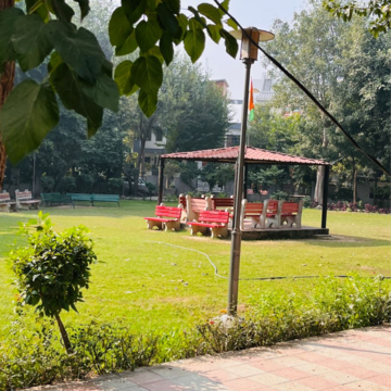  Pg – Garden View at Sector 45 - for Rent