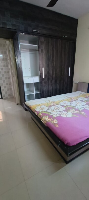 Bedroom in 2 BHK Apartment at Puranik Swapna Dhara, Ghodbunder Road – for Rent