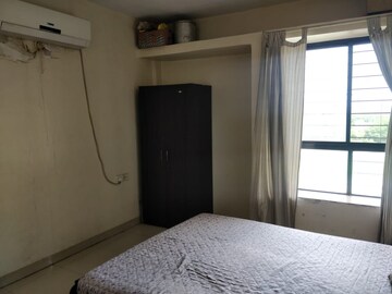 Room in 2 BHK Apartment at Goel Ganga Orchard, Mundhwa – for Rent