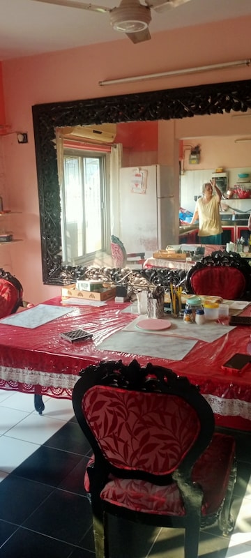 Bedroom in 4 BHK Apartment at Mahakali Model Town, Jogeshwari East – for Sale