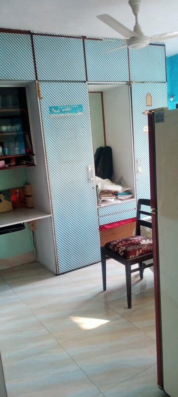 Kitchen in 4 BHK Apartment at Mahakali Model Town, Jogeshwari East – for Sale
