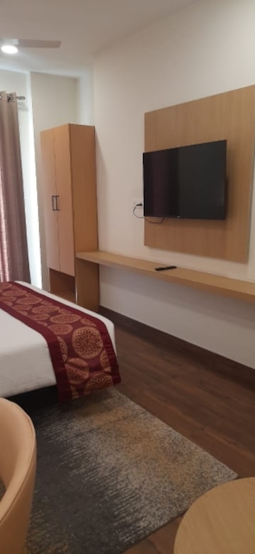 Bedroom in 2 BHK Apartment at Gaur City 7th Avenue, Sector 4, Greater Noida – for Rent