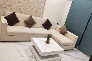 Team Area in 2 BHK Apartment at The Wadhwa The Address, Ghatkopar West – for Rent