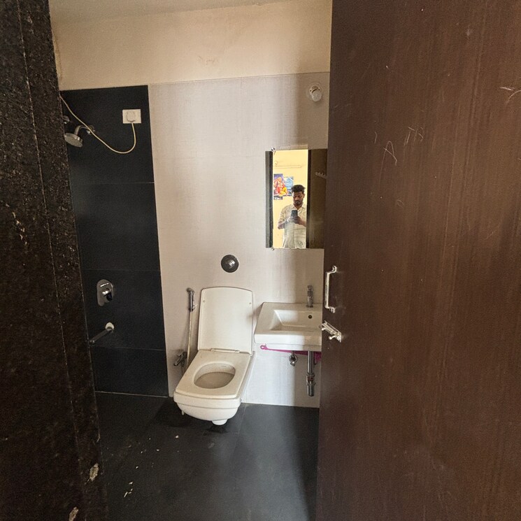 Bathroom, neptune-flying-kite 3 Bedroom 1081 Sq.Ft. Apartment In Jaydev Singh Nagar Mumbai 8097505