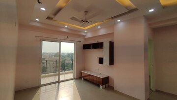 Room in 3 BHK Apartment at Moti Nagar – for Rent