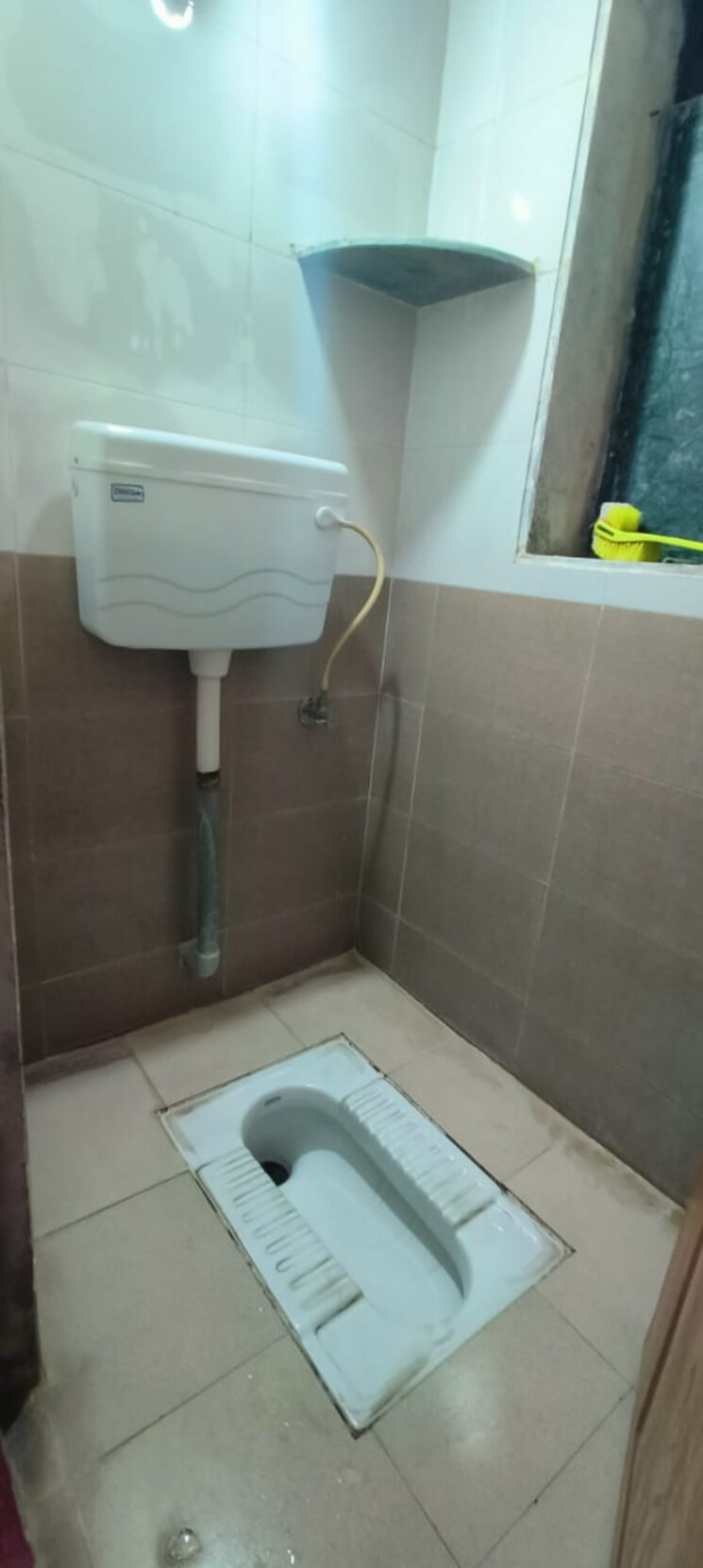 Bathroom, thane west 1 Bedroom 475 Sq.Ft. Apartment In Thane West Thane 8097557