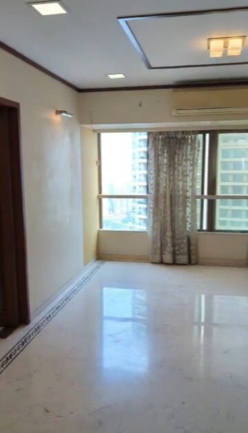 Room in 3 BHK Apartment at Mahindra Lifespaces Belvedere Court, Mahalaxmi – for Rent