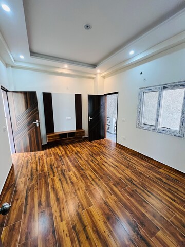 Bedroom in 3 BHK Builder Floor at Ballupur – for Sale