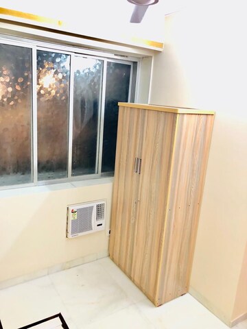 Room in  Pg at Worli – for Rent