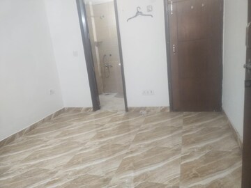 2 BHK Builder Floor For Rent in Saket