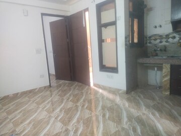 Room in 2 BHK Builder Floor at Saket – for Rent