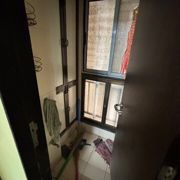 Bathroom in 1.5 BHK Apartment at Neptune Living Point, Jaydev Singh Nagar – for Sale