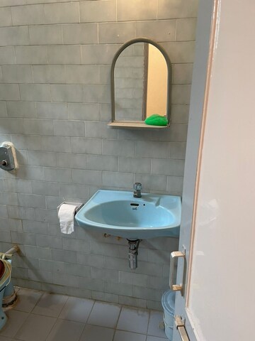 Bathroom in Studio Apartment at Camorlim – for Rent