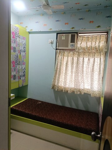 Bedroom in 2 BHK Apartment at Green Square, Kasarvadavali – for Rent