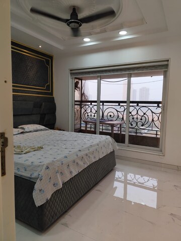 Bedroom in 3 BHK Apartment at Tharwani Heights, Sanpada – for Rent