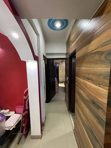 Building Lobby in 2.5 BHK Apartment at Ajnara Grand Heritage, Sector 74 – for Rent