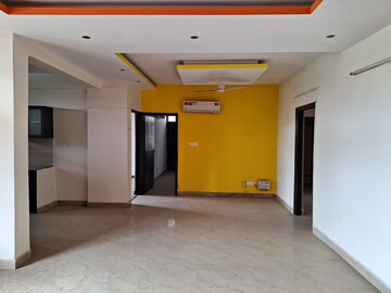Building Lobby in 5 BHK Apartment at Sector 20 – for Rent