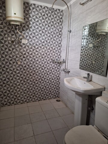 Bathroom in 5 BHK Apartment at Sector 20 – for Rent