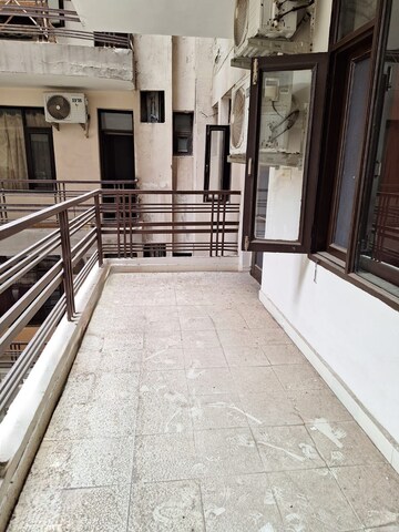 Balcony in 5 BHK Apartment at Sector 20 – for Rent