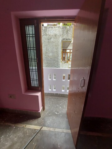 Building Lobby in 2 BHK Independent House at Gomti Nagar – for Rent