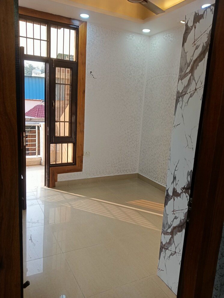 Room, chahak-plaza 2 Bedroom 850 Sq.Ft. Builder Floor In Shakti Khand Ghaziabad 8097906