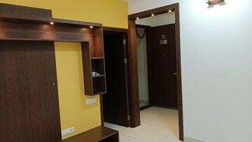 Room in 4 BHK Apartment at Prestige Falcon City, Konanakunte – for Rent