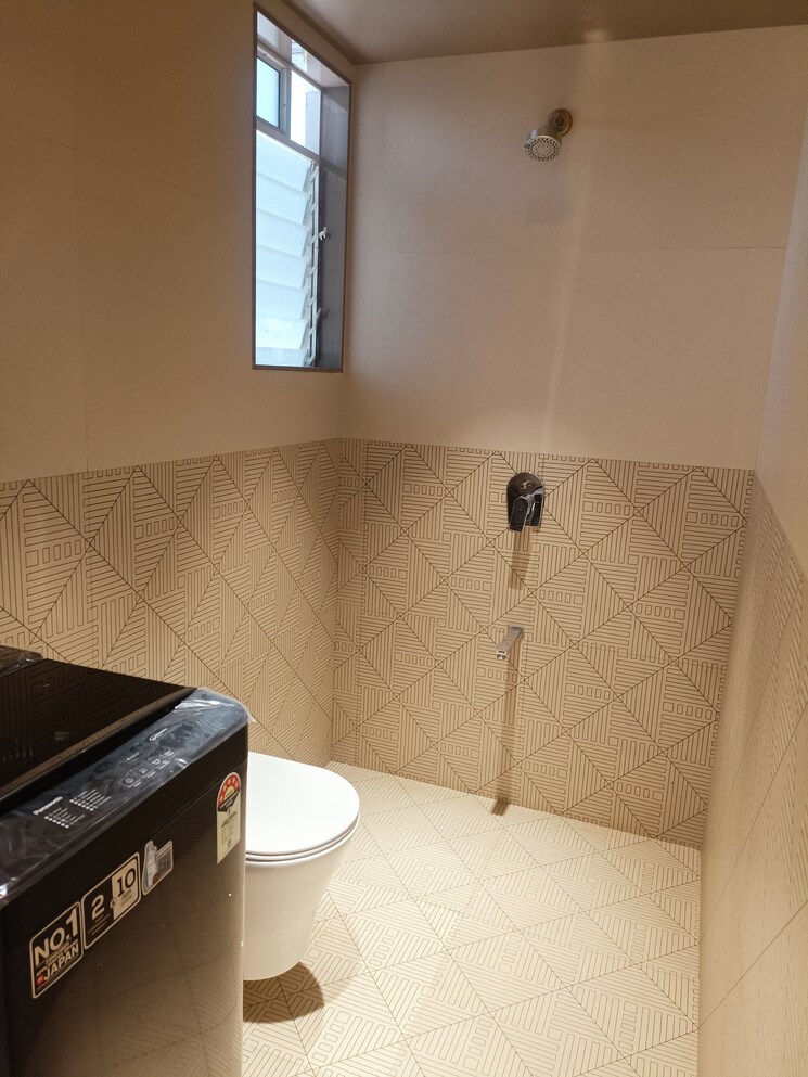 Bathroom, green-square 2 Bedroom 560 Sq.Ft. Apartment In Kasarvadavali Thane 8097938