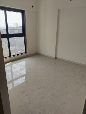 Room in 1 BHK Apartment at Thane West – for Rent