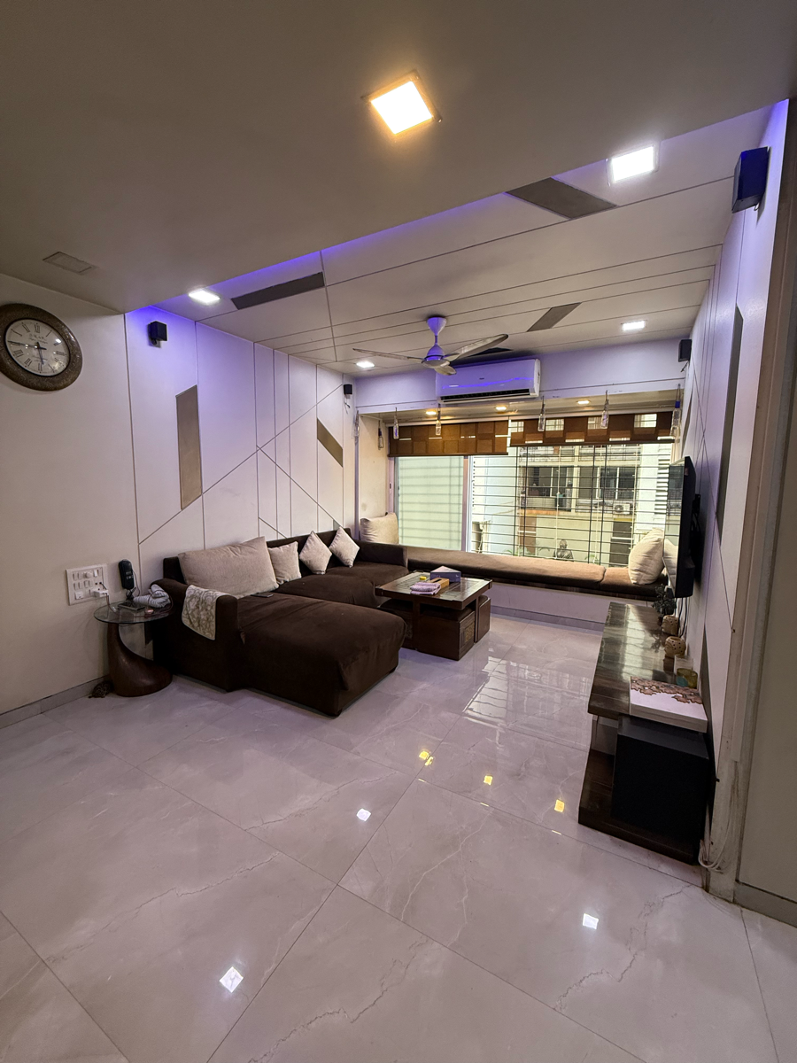 2 BHK + Pooja Room Apartment For Sale in DLH Orchid