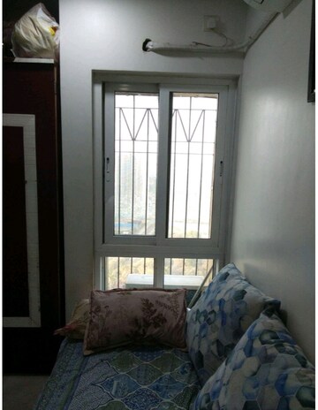 Bedroom in 2 BHK Apartment at Dosti Oak, Kolshet Industrial Area – for Sale