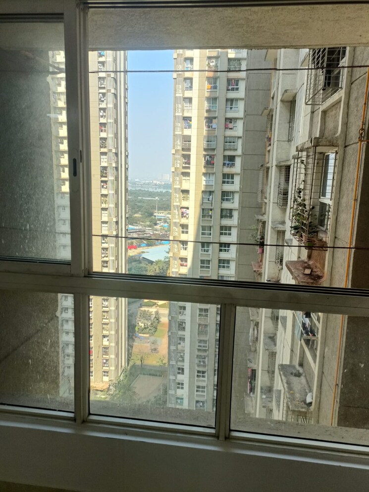 Exterior View, lodha-amara 2 Bedroom 672 Sq.Ft. Apartment In Kolshet Road Thane 8098067