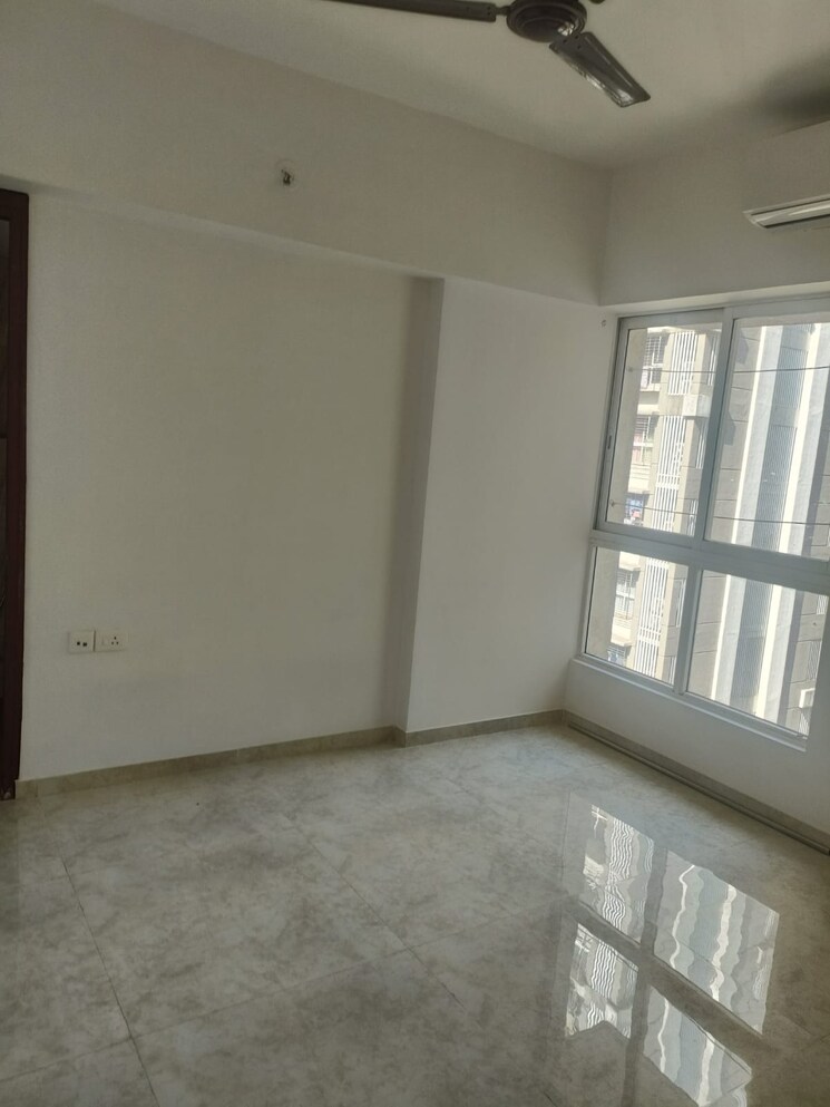 Room, lodha-amara 2 Bedroom 672 Sq.Ft. Apartment In Kolshet Road Thane 8098067