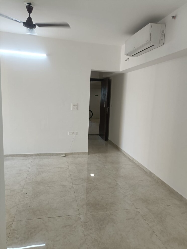 Room, lodha-amara 2 Bedroom 672 Sq.Ft. Apartment In Kolshet Road Thane 8098067