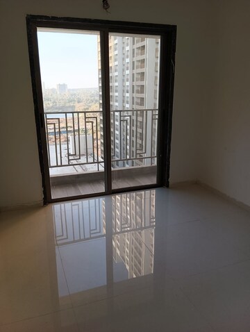 Room in 3 BHK Apartment at Regency Antilia Phase V Avana, Ulhasnagar – for Sale