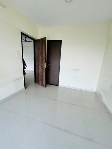 Room in 2 BHK Apartment at Seawoods – for Sale