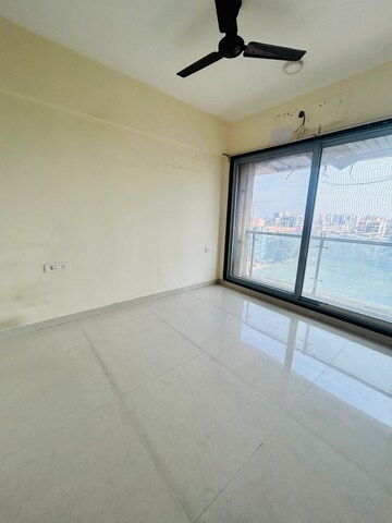 Room in 2 BHK Apartment at Seawoods – for Sale