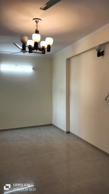 Room in 3 BHK Apartment at KW Srishti, Raj Nagar Extension – for Sale