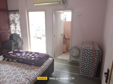 Bedroom in 3 BHK Apartment at Paldi – for Rent