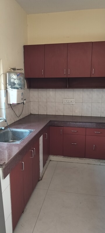 Kitchen in 1 BHK Independent House at Sector 49 – for Rent