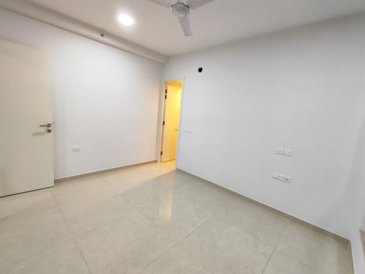 Room, hiranandani-eagleridge-wing-b 3 Bedroom 1198 Sq.Ft. Apartment In Ghodbunder Road Thane 8098143